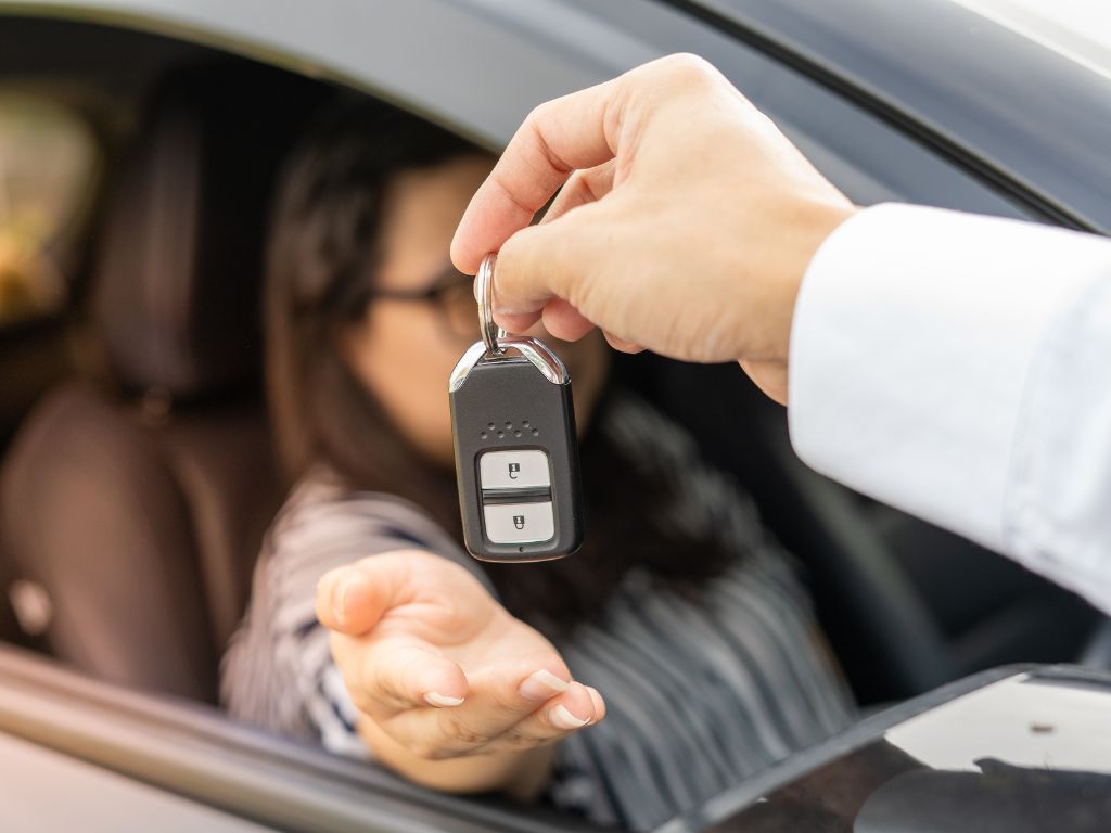 renting a car in Praslin
